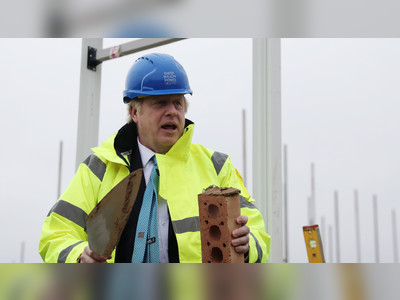 ‘Save the union’? Boris Johnson REALLY wants to build a billions-worth bridge to N. Ireland as critics scold ‘vanity project’