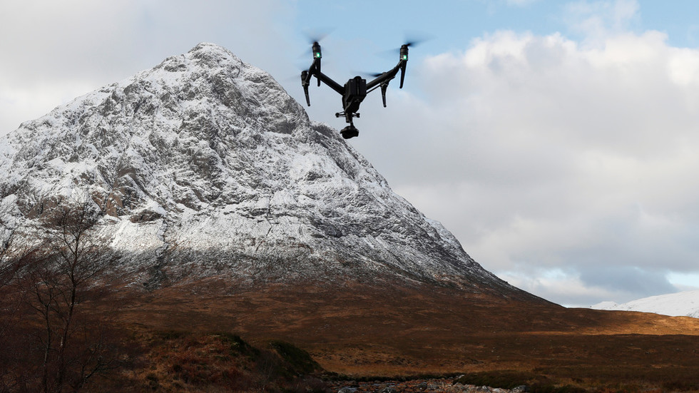 Scotland begins DRONE delivery of Covid tests & medicines for remote islands
