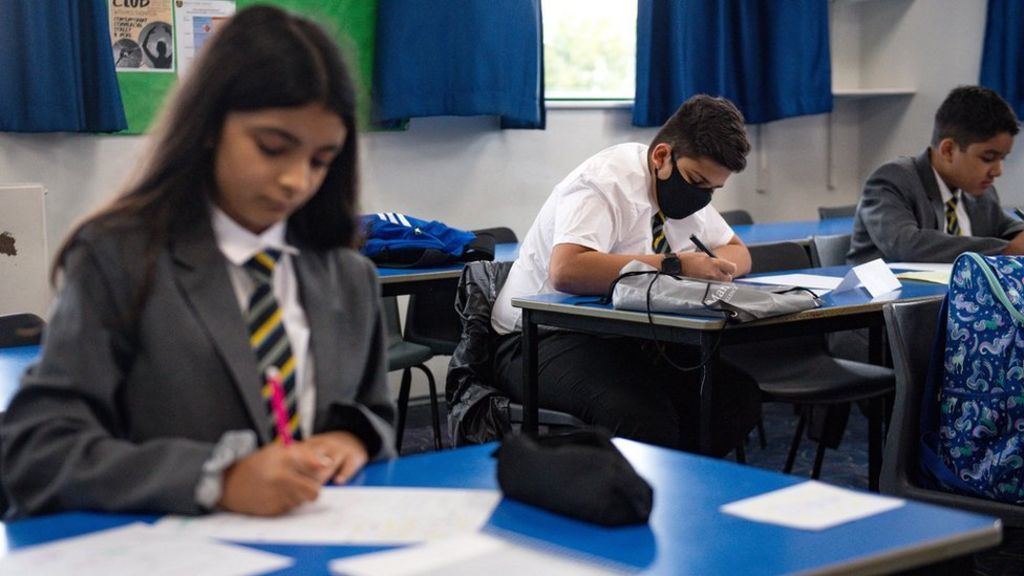 A-level and GCSE results plan a 'good compromise', PM says