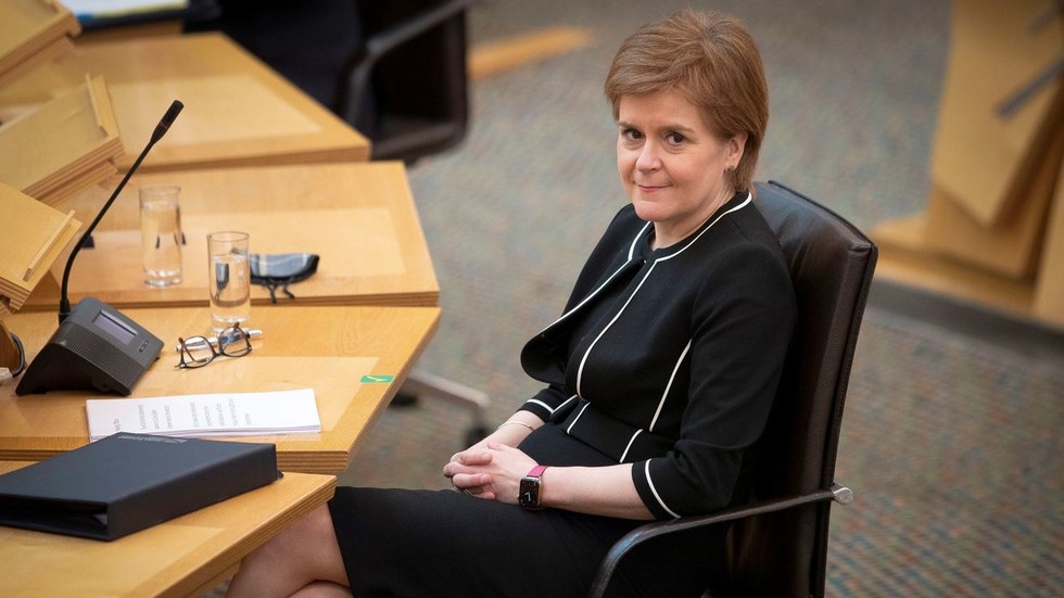 Scottish first minister Nicola Sturgeon survives no-confidence vote after ‘misleading’ Parliament over Alex Salmond complaints
