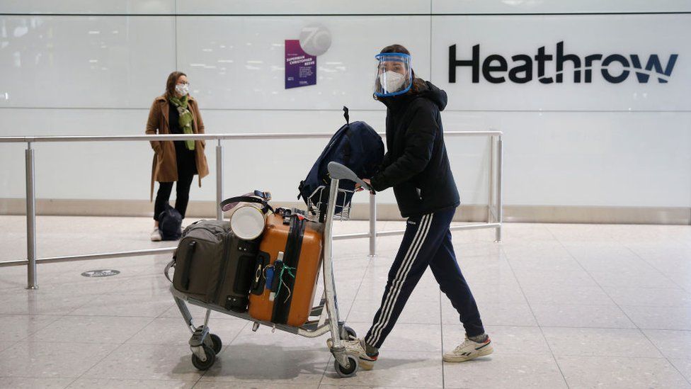 Covid: Travel firms angry over France quarantine rule