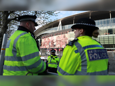 ‘Peak End of Empire’: Met Police SKEWERED for reportedly considering new ‘woke gender-neutral uniform’ for officers
