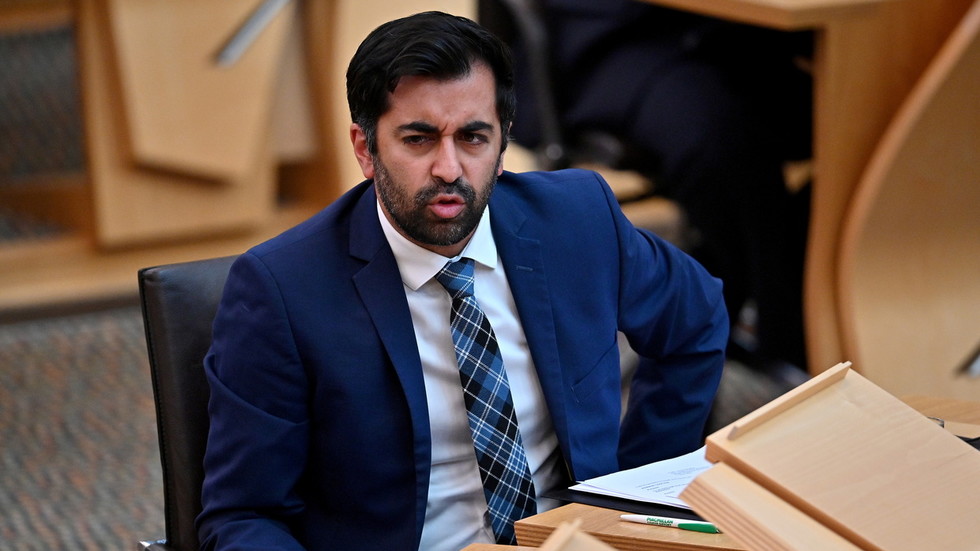 Scottish minister cries ‘discrimination’ as kid is rejected from nursery over ‘ethnic-sounding’ name… but not everyone’s convinced