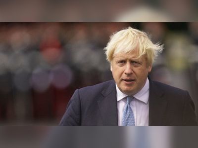 Boris Johnson 'won't self-isolate despite aide testing positive for Covid'
