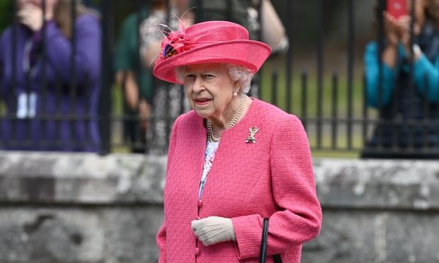 Security operation for Queen’s death includes social media blackouts
