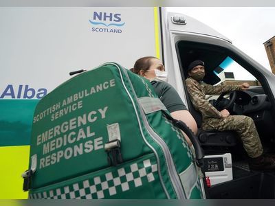 Soldiers arrive in Scotland to drive ambulances