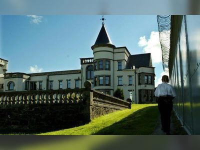 Home Office bussing asylum seekers who cross Channel 500 miles to Scotland