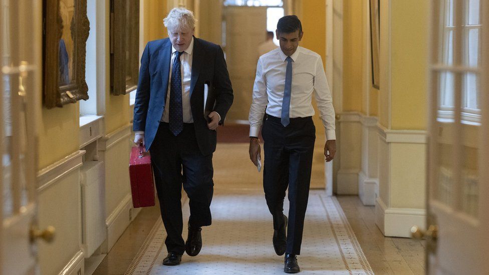 Boris Johnson and Rishi Sunak reject calls to resign over criminaly breaking the law and both lie to the parliament