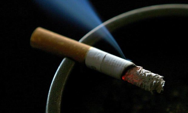 Legal smoking age in England could be raised to 21 – report