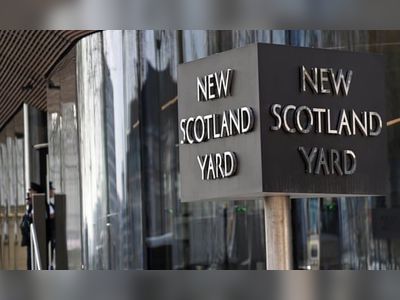 Serving Met police officer charged with rape of woman in Brighton