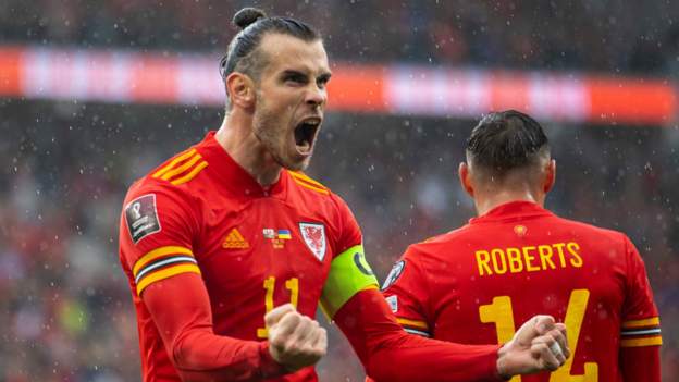 Wales edge Ukraine to end 64-year World Cup wait