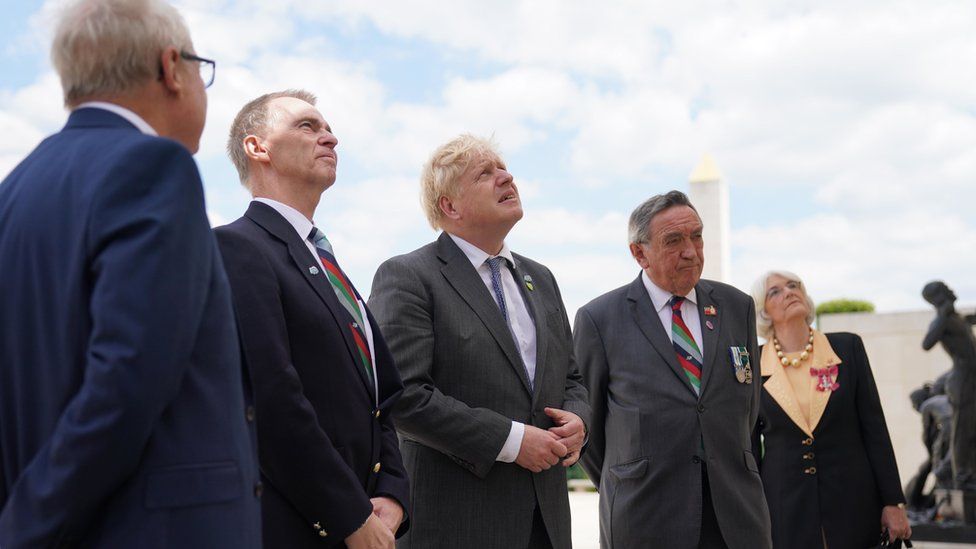 Falklands War 40th anniversary: PM praises 'daring and bravery' of veterans