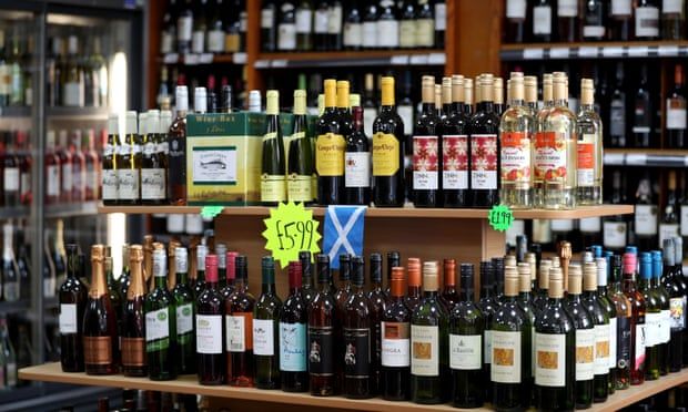 Minimum alcohol price ‘causes poorest to cut back on food’ in Scotland