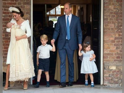 Prince William To Move Family Into Cottage Near Queen Elizabeth II