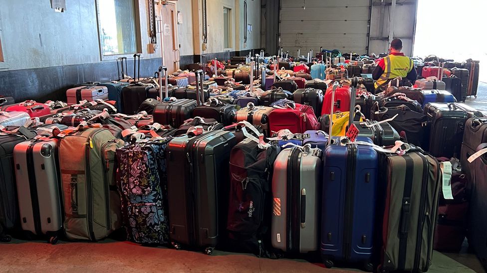 Edinburgh Airport suspends helpline over baggage backlog abuse