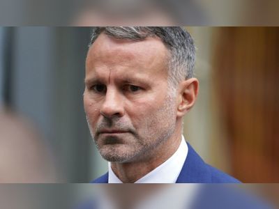 Ryan Giggs told officer he hit ex Kate Greville in lip, court hears