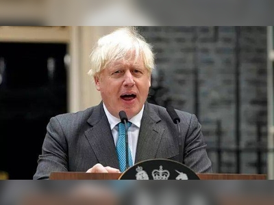 Boris Johnson bids farewell to 10 Downing Street
